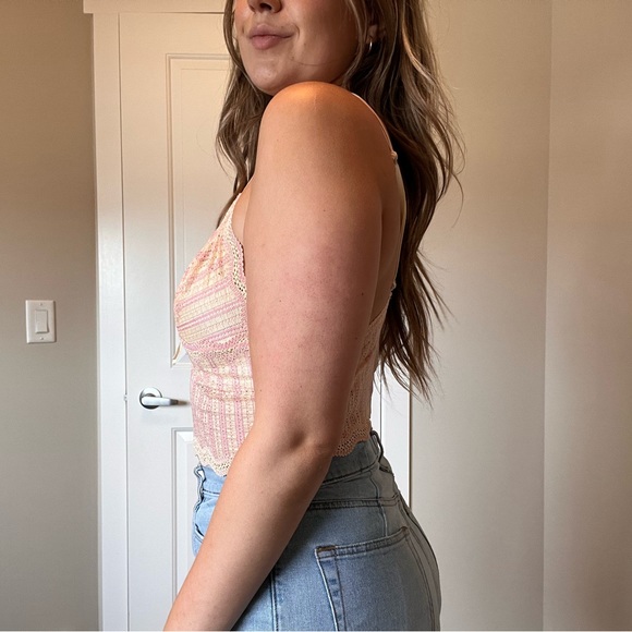 DKNY Sheer Lace Crop Top - Picture 2 of 8